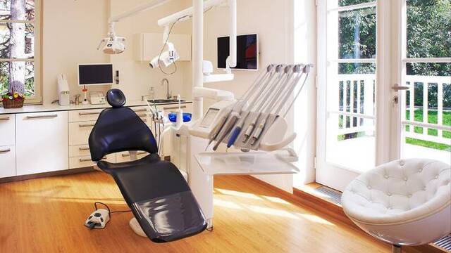 Dárkové poukazy na poskytování zubní péče 